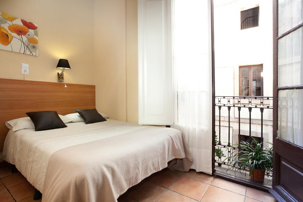 Pension Mariluz Барселона Номер фото